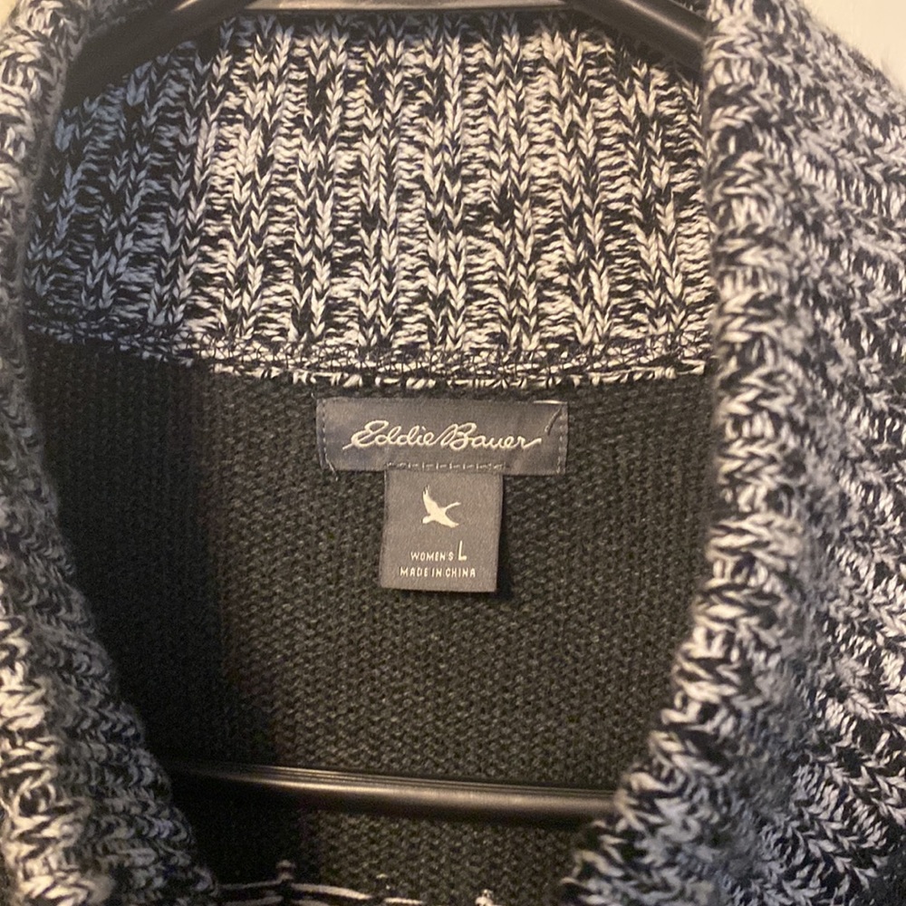 Size L Eddie Bauer double zip grey sweater with front pockets. - Picture 2 of 7